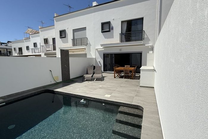 BS House Praia da Lota - Casa do Mar, moradia V3 com piscina privada