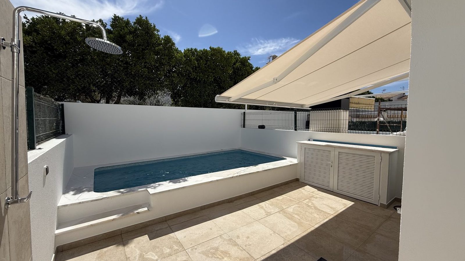 BS House Manta Rota — moradia V2 com piscina privada